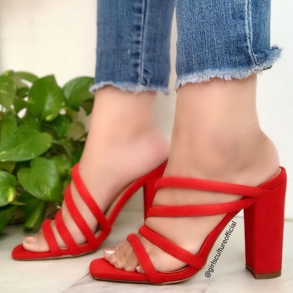 Red Faux Suede Square Toe Mid Block Heel - Picture 1 of 4
